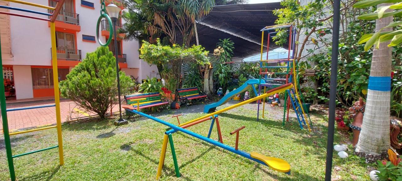 Hotel Emperador Barbosa  Esterno foto