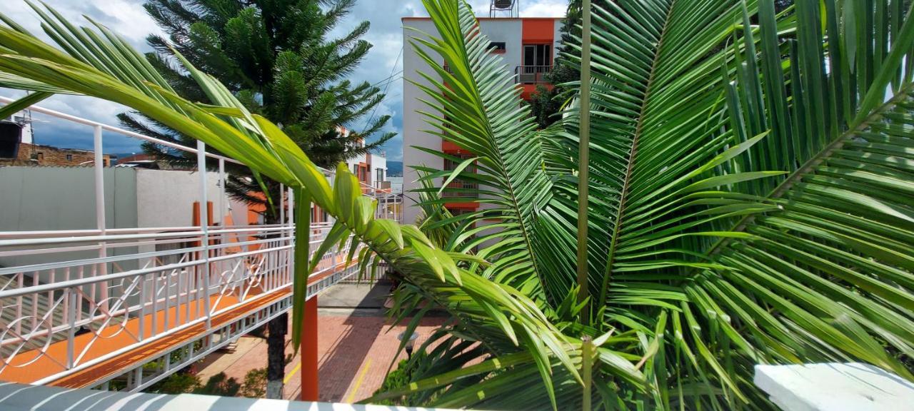 Hotel Emperador Barbosa  Esterno foto
