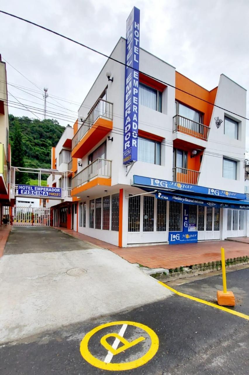 Hotel Emperador Barbosa  Esterno foto